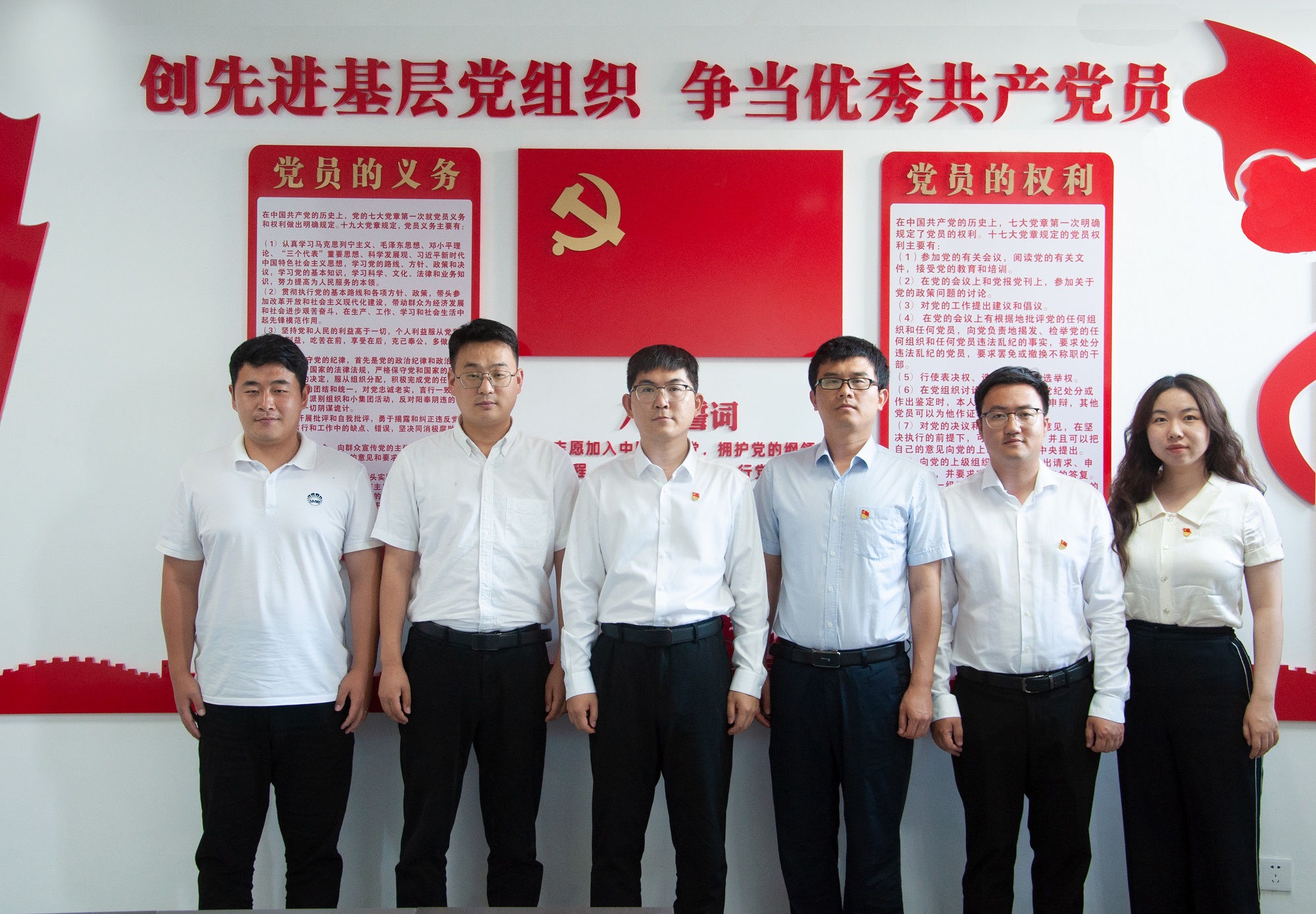 小会议室照片(1)(1).jpg