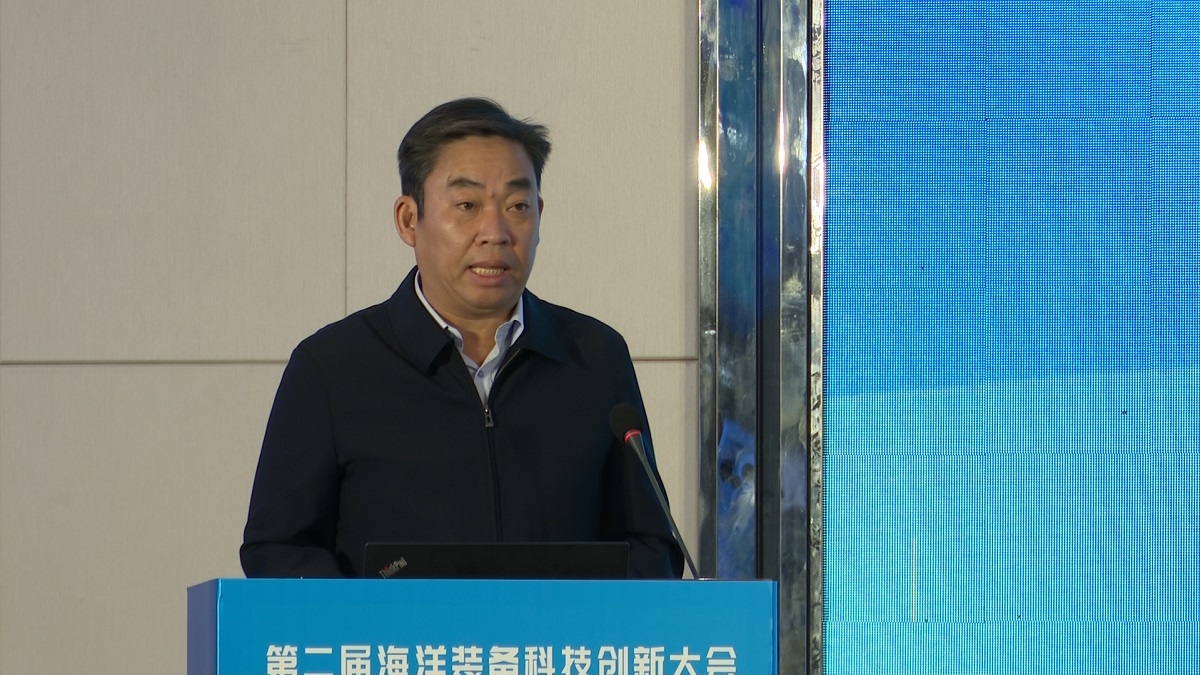 3.楚宪峰致辞.jpg